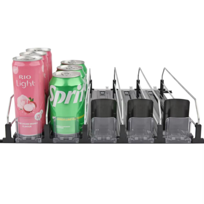Soda in Flaschen kann Trinkwasserverfüllung für Kühlschrank